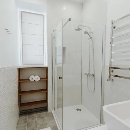 Apartment On Lesi Ukrainky Lviv Exterior photo