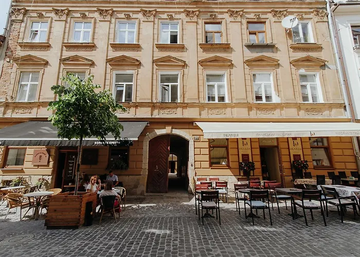 Apartment On Lesi Ukrainky